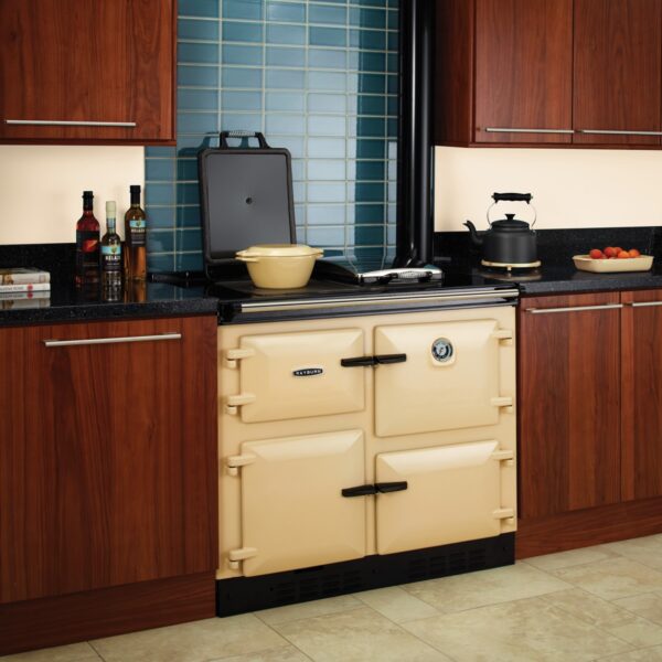 Rayburn 600 Series - Oil - 680KCD range cooker in Cream - Lifestyle Image