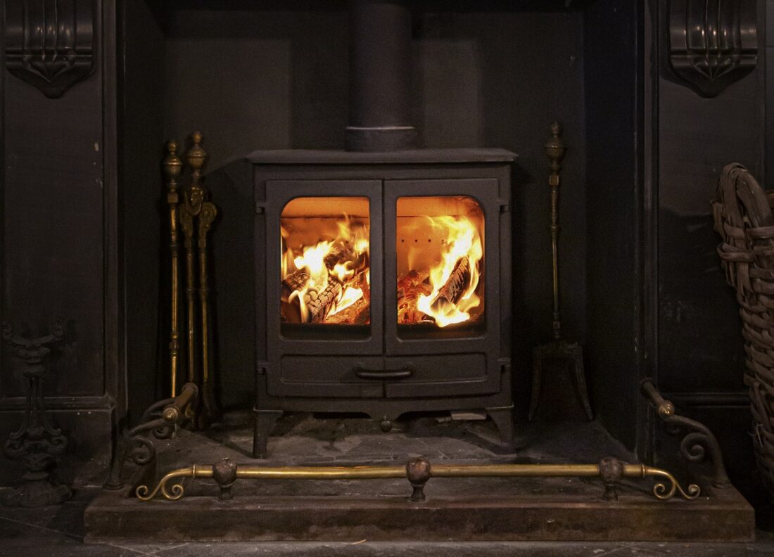 Charnwood Island I in Black on Low Legs - Landscape Lifestyle Image in Traditional Fireplace