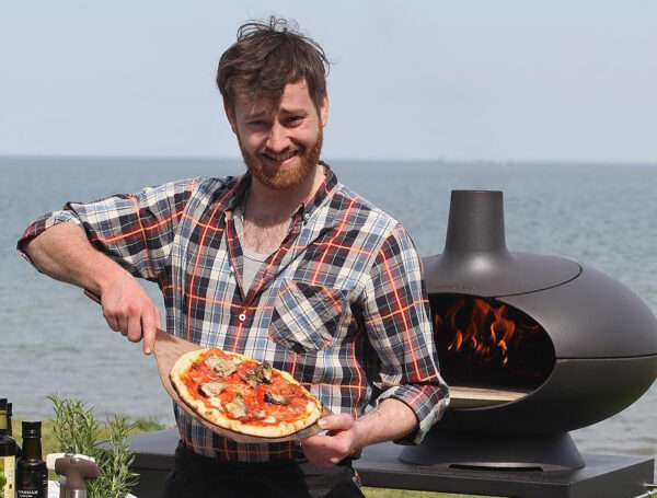 Morsø Forno Pizza Lovers Package - Morsø Cooking Lifestyle Image