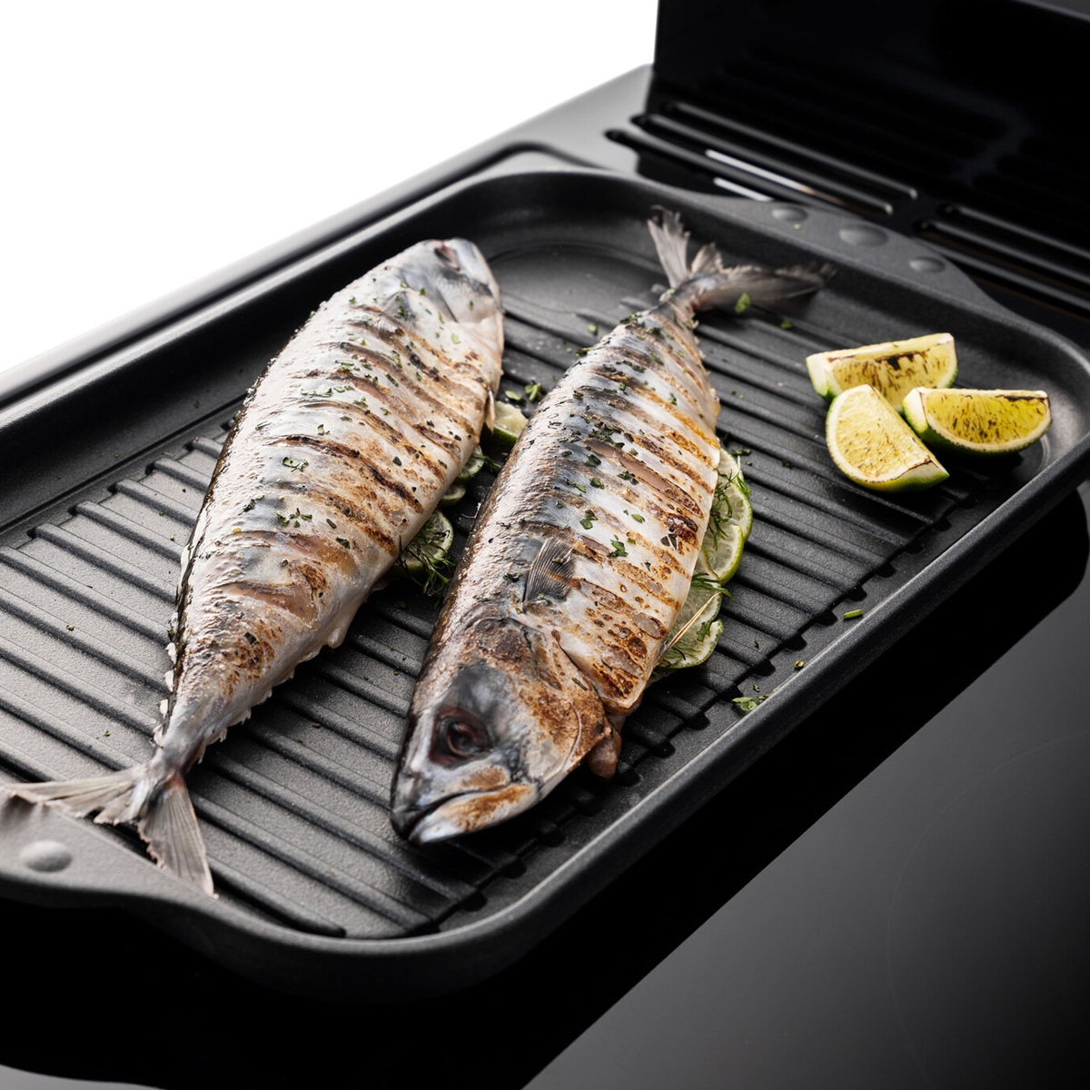 RangemasterClassicDeluxe100NGC-Ind-PaleCream-Griddle Rangemaster Classic Deluxe 100 Next-Generation Range Cooker - Pale Cream with Chrome Trim - Induction - Griddle Detail