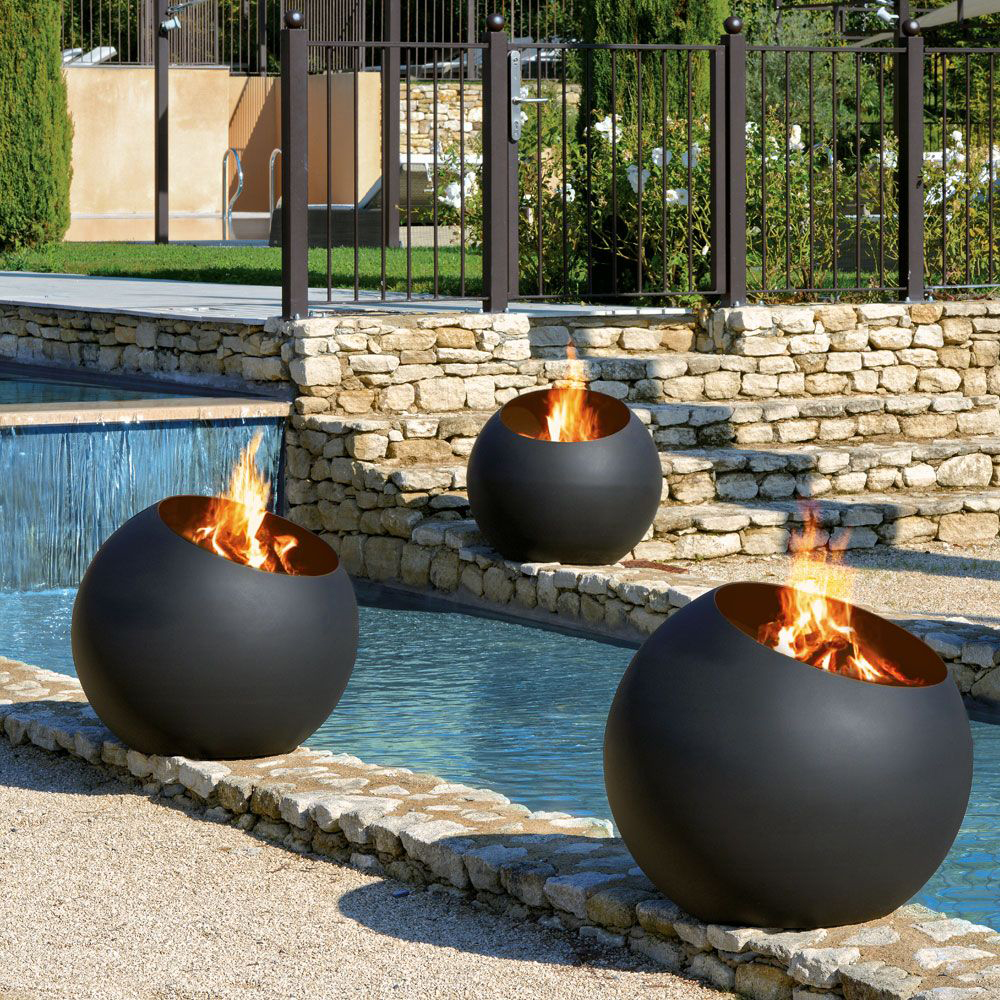 Focus Bubble Fire pit