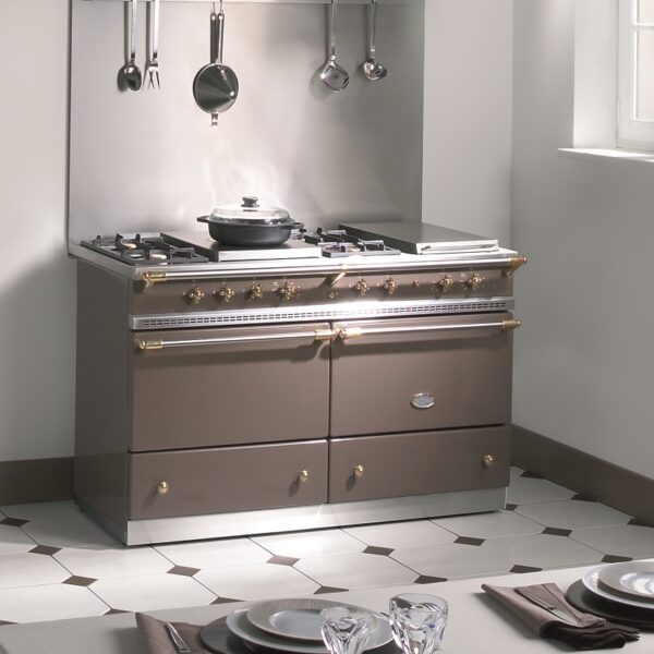 Lacanche Classic Chalonnais Range Cooker with Brass Trim - 1405mm wide