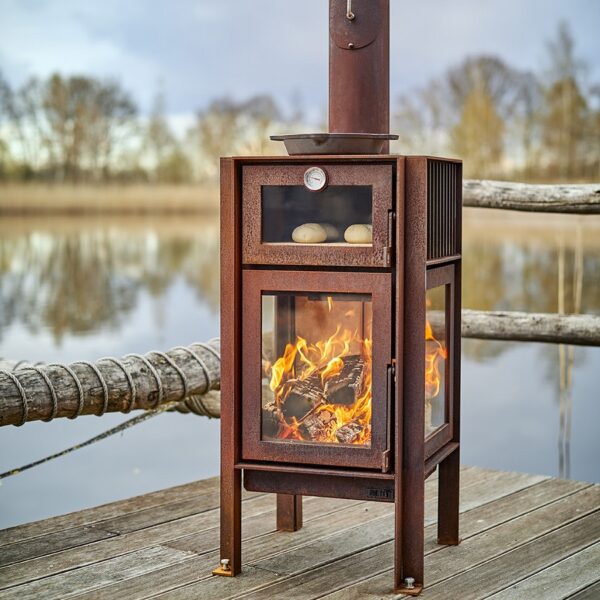 RB73 Quercus Outdoor Stove - Lifestyle Image on the Dock