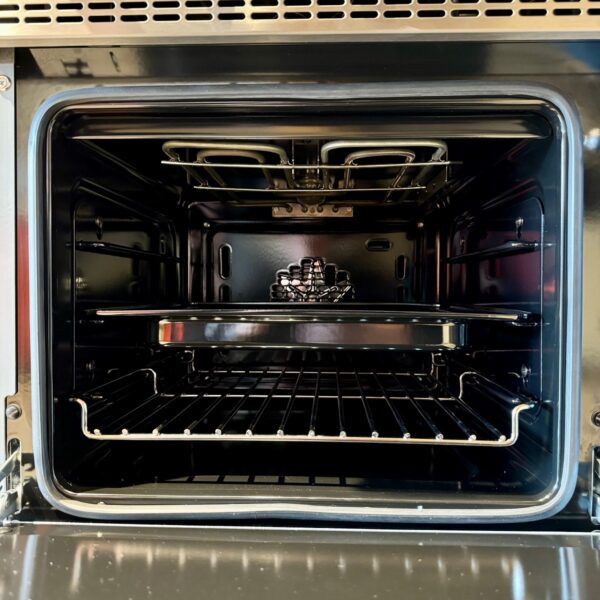 Lacanche Classic Cluny in Prussian Blue with Chrome Trim - Dual Fuel Range Cooker - Close Up Inside Oven