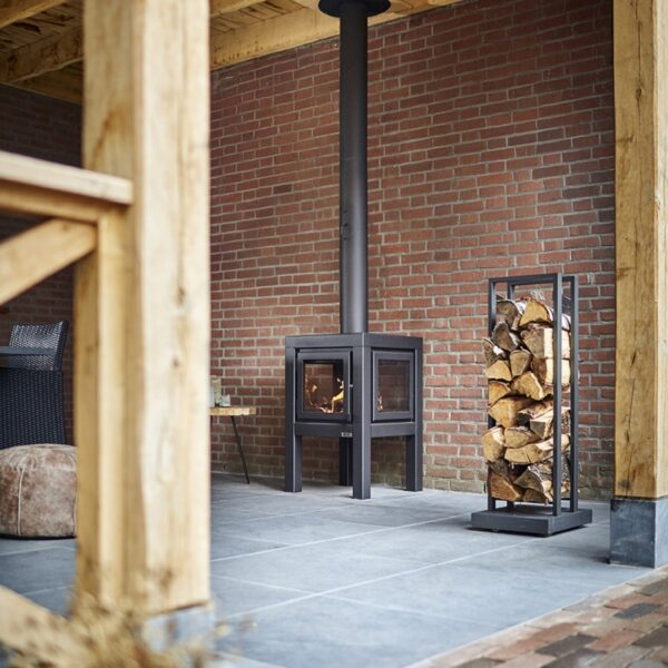 RB73 Quaruba L BLACK Outdoor Stove - Stainless-Steel Outdoor Fireplace with Satin Black Finish - Wide Angle