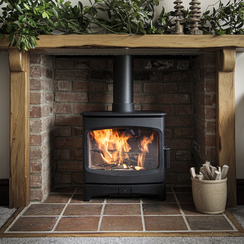 Charnwood Aire 400 Intelligent Wood-Burning Stove in Black