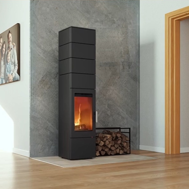 Blaze Element 04 Q4 wood-burning stove in Anthracite - Lifestyle Image